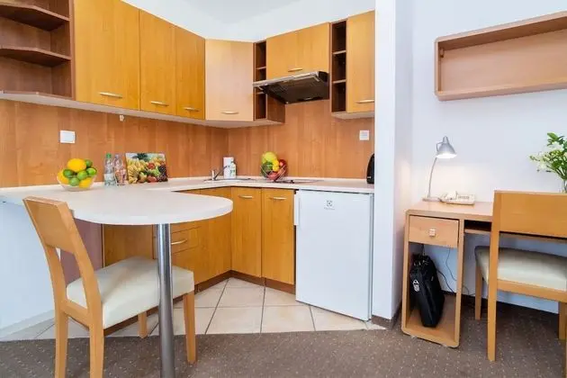 Basic Tek Kişilik Oda, Küçük Mutfak