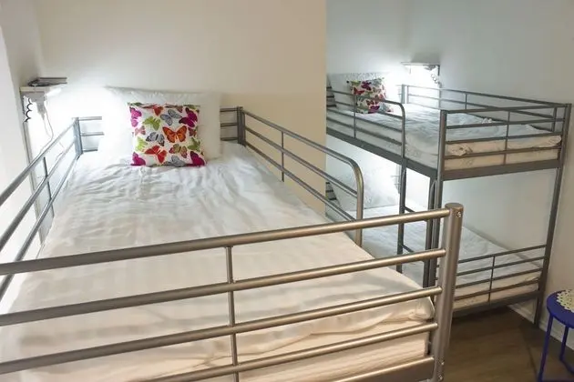 Ortak Ranzalı Oda (1 bed)