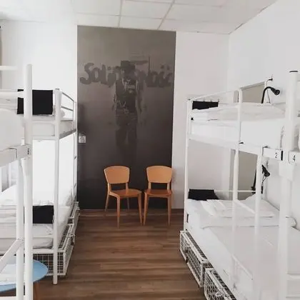 Basic Ortak Ranzalı Oda, Karma Ranzalı Oda, Ortak Banyo (room for 5-6 people)