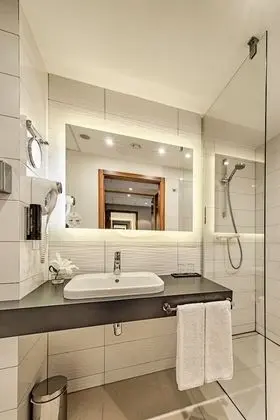 Standard Tek Büyük veya İki Ayrı Yataklı Oda