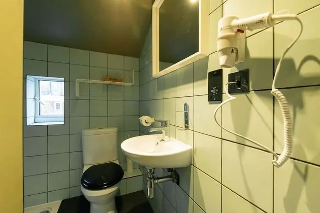 Classic Tek Büyük Yataklı Oda