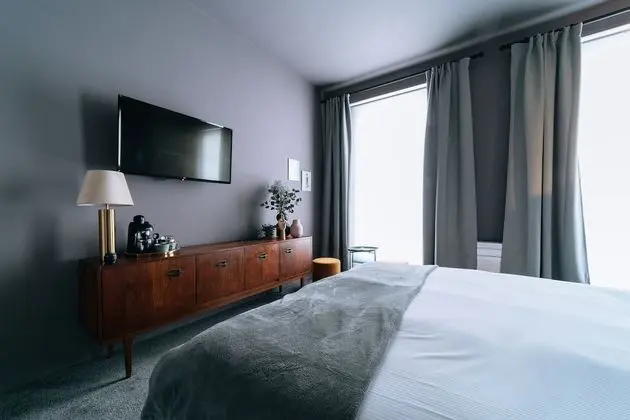 Deluxe Tek Büyük Yataklı Oda