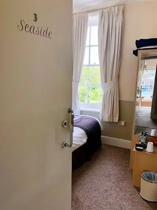 Tek Kişilik Oda, 1 Tek Kişilik Yatak, Banyolu/Duşlu, Plaj Manzaralı (room 3)