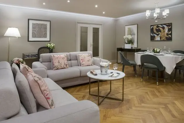 Süit, Bahçe Manzaralı (Privilege Suite)