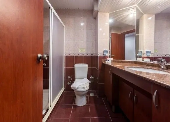 Üç Kişilik Oda