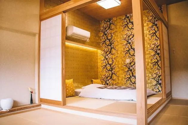 Premium Oda (for 4 Guests, <2>)
