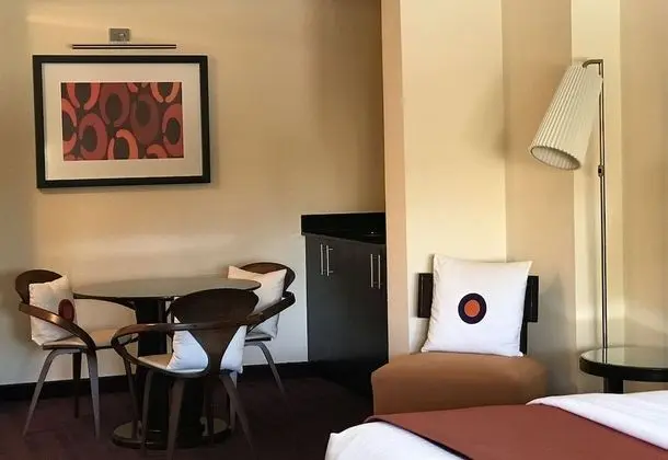 Premier Oda, 1 En Büyük (King) Boy Yatak, Balkon