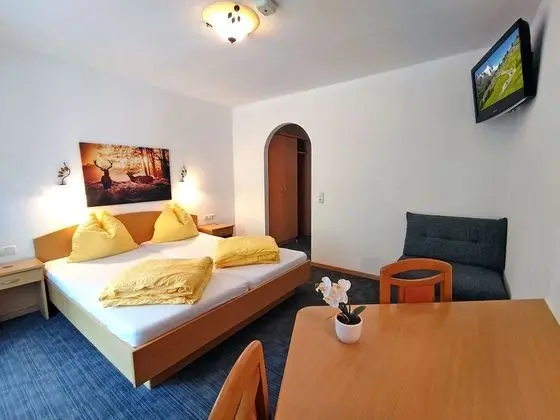 Standard Tek Büyük Yataklı Oda