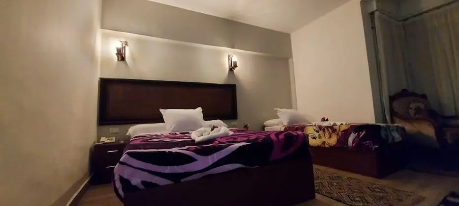 Deluxe Tek Büyük Yataklı Oda, Bahçe Manzaralı