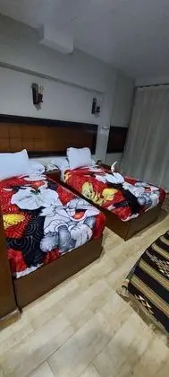 Deluxe Tek Büyük Yataklı Oda, Bahçe Manzaralı