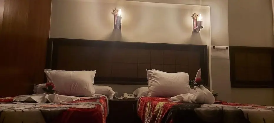 Deluxe Tek Büyük Yataklı Oda, Bahçe Manzaralı