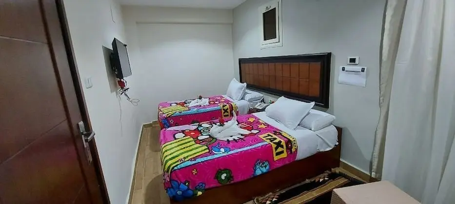 Deluxe Tek Büyük Yataklı Oda, Bahçe Manzaralı