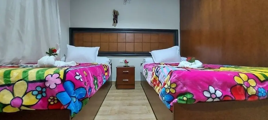 Deluxe Tek Büyük Yataklı Oda, Bahçe Manzaralı