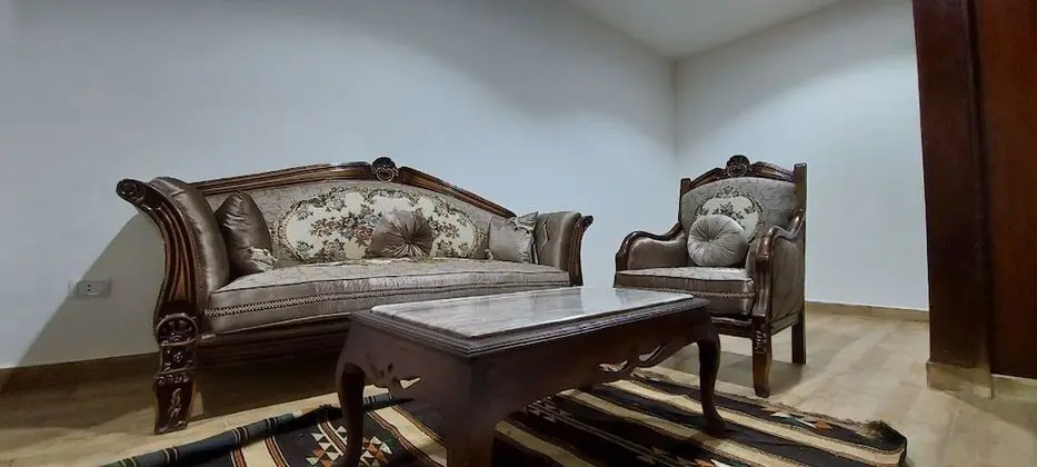 Deluxe Üç Kişilik Oda, Bahçe Manzaralı