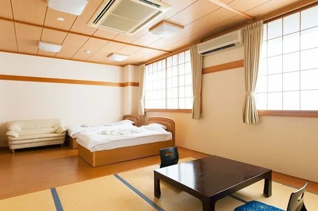 Family Oda (Special Room)
