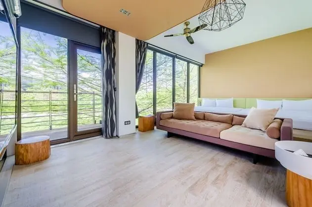 Superior Dört Kişilik Oda, Balkon, Bahçe Manzaralı