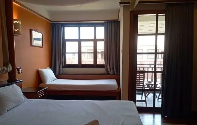 Executive Dağ Evi, Kısmi Deniz Manzaralı