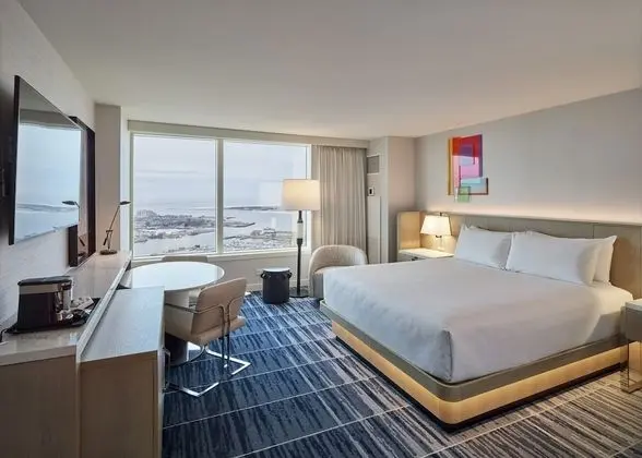 Resort King at MGM Tower