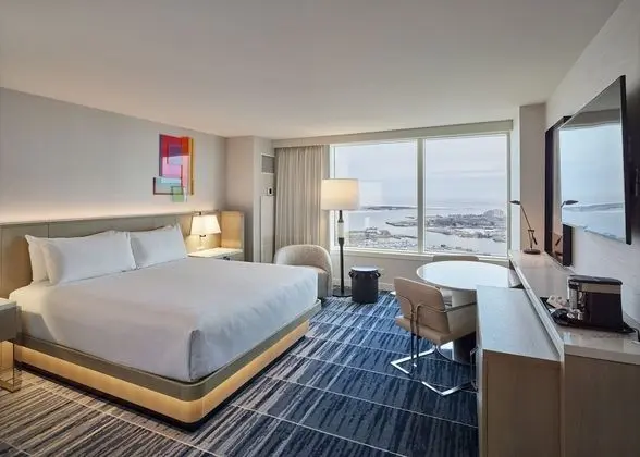 Stay Well Resort King at MGM Tower
