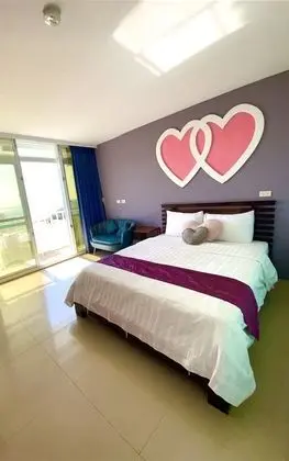 Honeymoon Tek Büyük Yataklı Oda