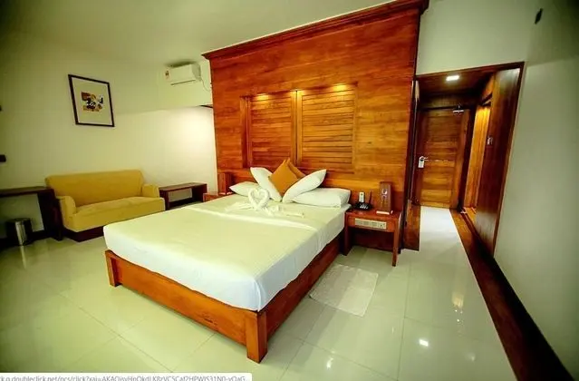 Deluxe Tek Büyük Yataklı Oda, Deniz Manzaralı, Okyanusa Sıfır