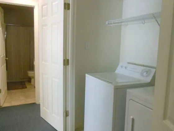Ev (Water Haus, Daily Rental, 12 Guests)