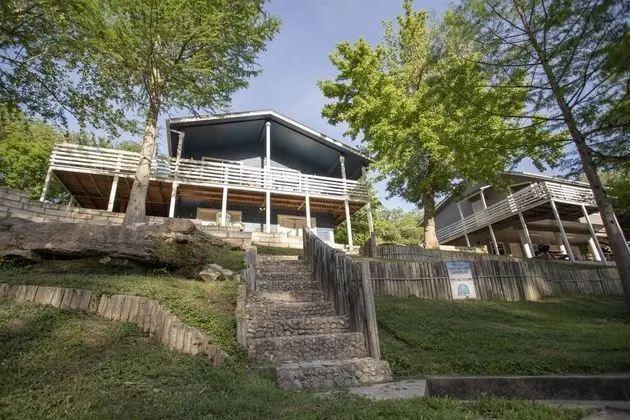 Ev (Water Haus, Daily Rental, 12 Guests)