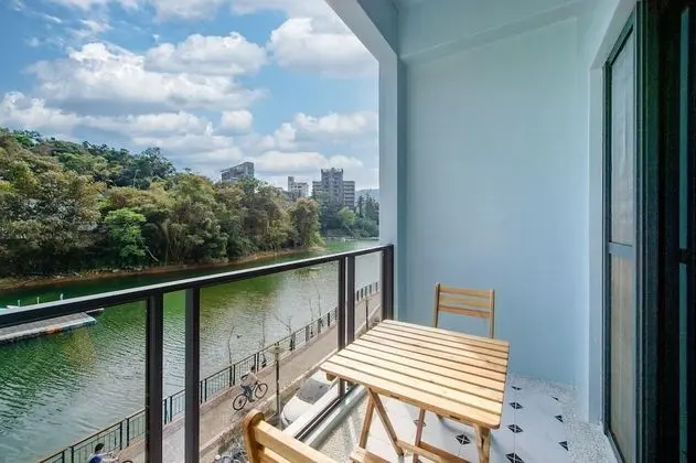 Superior Tek Büyük Yataklı Oda, Balkon