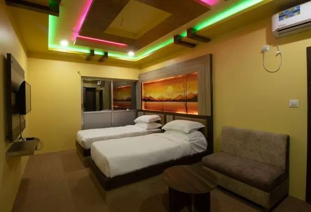 Deluxe Tek Büyük veya İki Ayrı Yataklı Oda