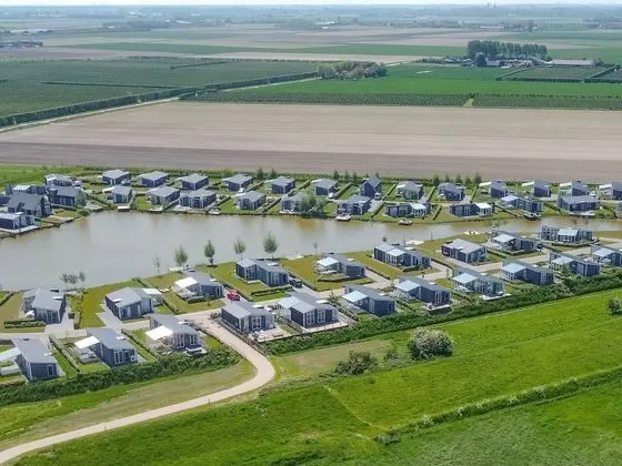 Ev