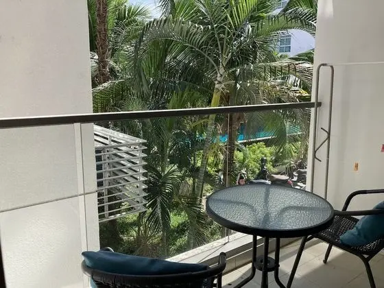Stüdyo, Balkon