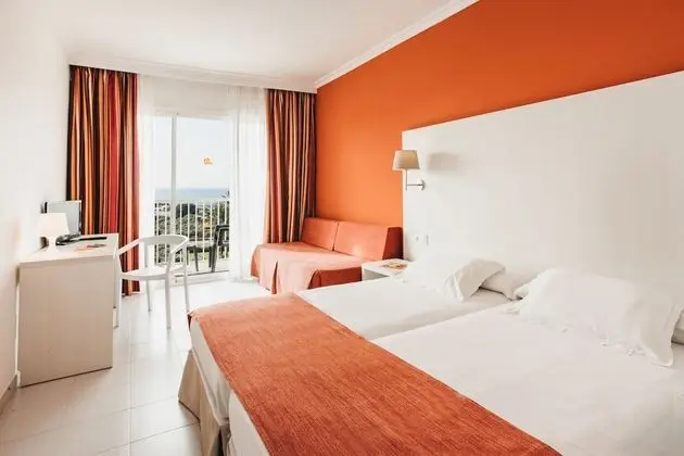 Tek Büyük Yataklı Oda, Balkon, Deniz Manzaralı (2 adults, water park)