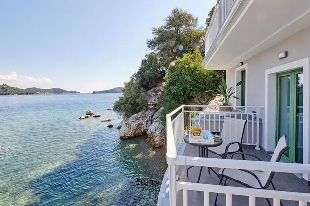 Tek Büyük Yataklı Oda, Deniz Manzaralı