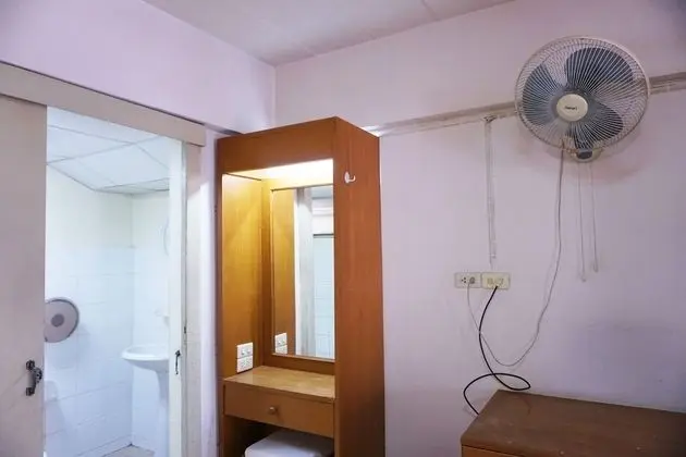 Standard Twin Room with Fan
