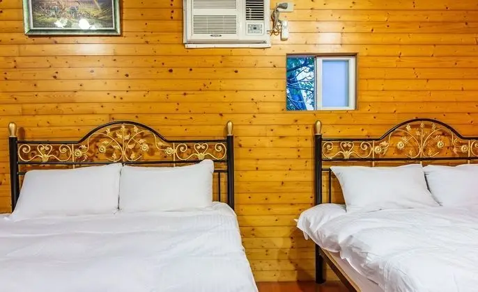 Deluxe Dört Kişilik Oda