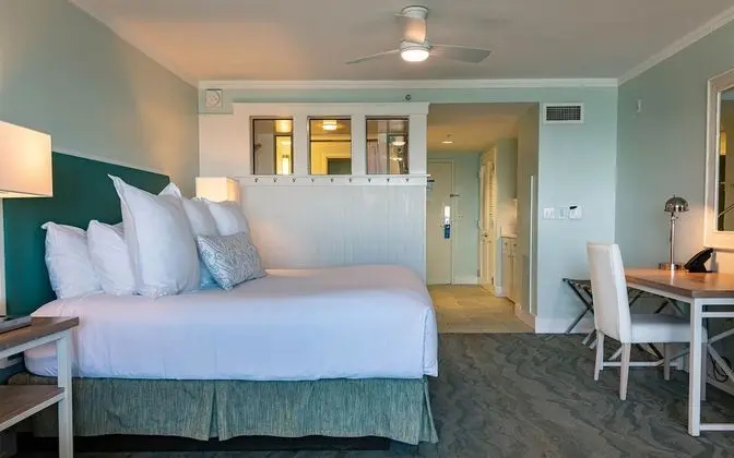 Standard Oda, 1 En Büyük (King) Boy Yatak ve Çekyat (Coastal View Guest Room 2nd Floor)