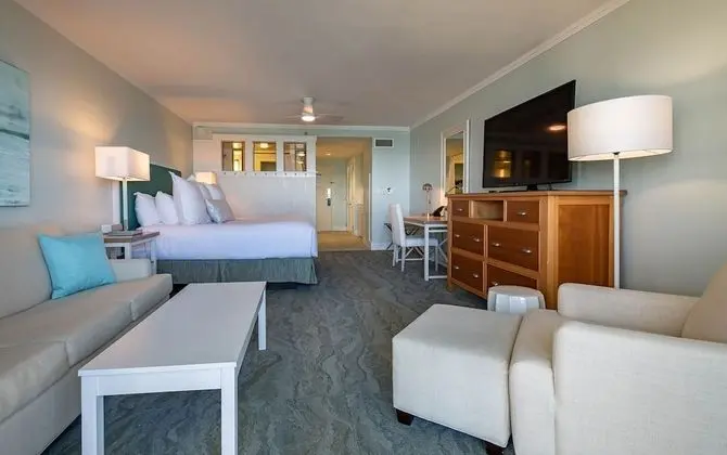 Standard Oda, 1 En Büyük (King) Boy Yatak ve Çekyat (Coastal View Guest Room 2nd Floor)