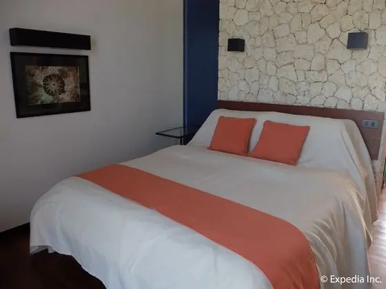 Deluxe Çatı Katı Süiti (Penthouse), 1 Büyük (Queen) Boy Yatak, Kısmi Deniz Manzaralı, Plaj Kenarı