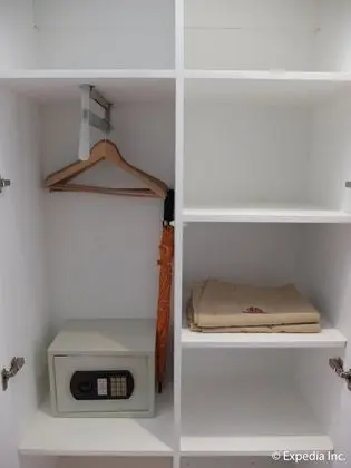 Deluxe Çatı Katı Süiti (Penthouse), 1 Büyük (Queen) Boy Yatak, Kısmi Deniz Manzaralı, Plaj Kenarı