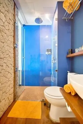 Deluxe Çatı Katı Süiti (Penthouse), 1 Büyük (Queen) Boy Yatak, Kısmi Deniz Manzaralı, Plaj Kenarı