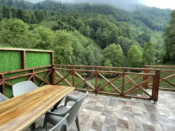 Waterfall Bungalow 103