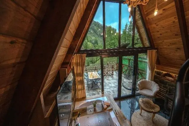 Waterfall Bungalow 103