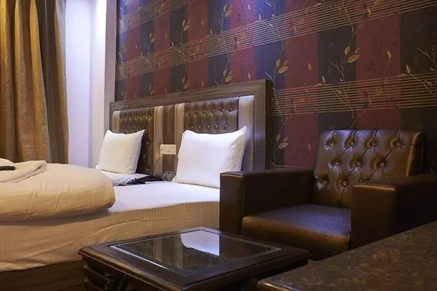 Deluxe Tek Büyük veya İki Ayrı Yataklı Oda