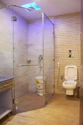 Luxury Tek Büyük Yataklı Oda