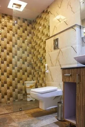 Premium Tek Büyük Yataklı Oda
