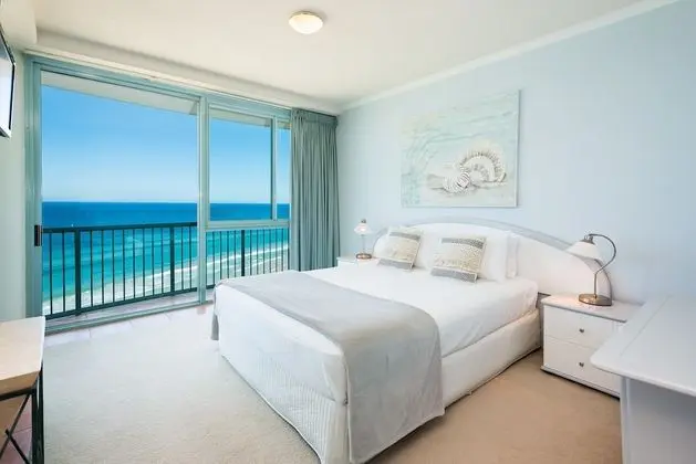 Deluxe Apart Daire, 2 Yatak Odası, Okyanus Manzaralı, Denize Sıfır (1 Night Ocean View)
