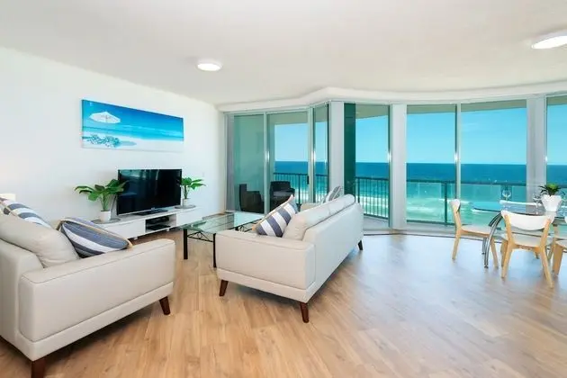 Deluxe Apart Daire, 2 Yatak Odası, Okyanus Manzaralı, Denize Sıfır (1 Night Ocean View)