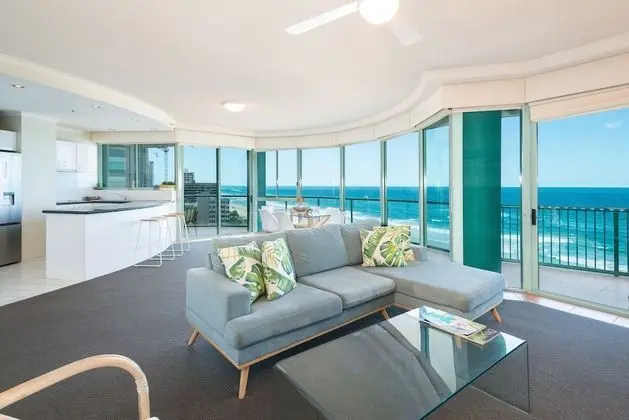 Deluxe Apart Daire, 2 Yatak Odası, Okyanus Manzaralı, Denize Sıfır (1 Night Ocean View)