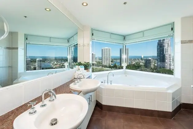 Deluxe Apart Daire, 2 Yatak Odası, Okyanus Manzaralı, Denize Sıfır (1 Night Ocean View)