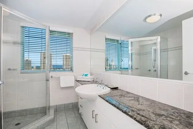 Deluxe Apart Daire, 2 Yatak Odası, Okyanus Manzaralı, Denize Sıfır (1 Night Ocean View)